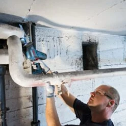 Bosch Professional Akku-Säbelsäge GSA 18 V-LI C Solo Mit 4 Säbelsägeblättern -Elektrowerkzeuge 2 a a gsa18vlic heizung 07