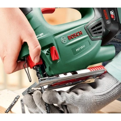 Bosch 18 V Akku-Stichsäge PST 18 Li inkl. Akku & Ladegerät Bosch 18 V Akku-Stichsäge PST 18 Li Inkl. Akku & Ladegerät -Elektrowerkzeuge 5629670 A02