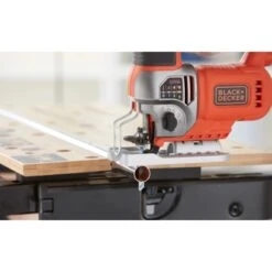 Black & Decker Black+Decker Elektronik-Pendelhub-Stichsäge BES610K 650W -Elektrowerkzeuge 760753 2012 BES610KQS 05